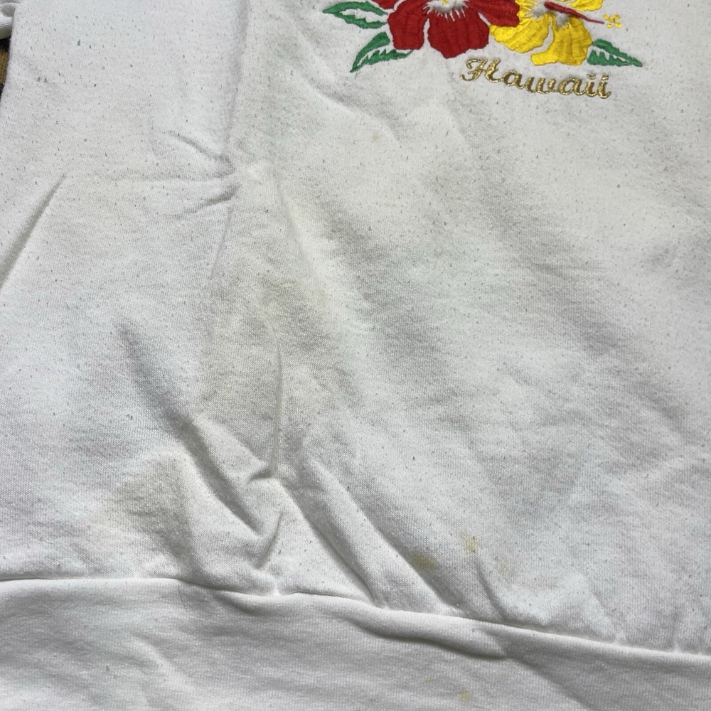 Vtg 90s Delta Hawaii Floral Embroidered Pullover Sweater White Mens Size XL - Picture 2 of 8